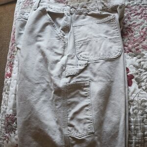 Carhartt Gray Cargo Pants Durable and Versatile